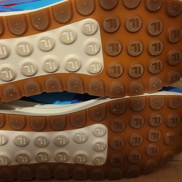 Fila - Picture 4 of 4